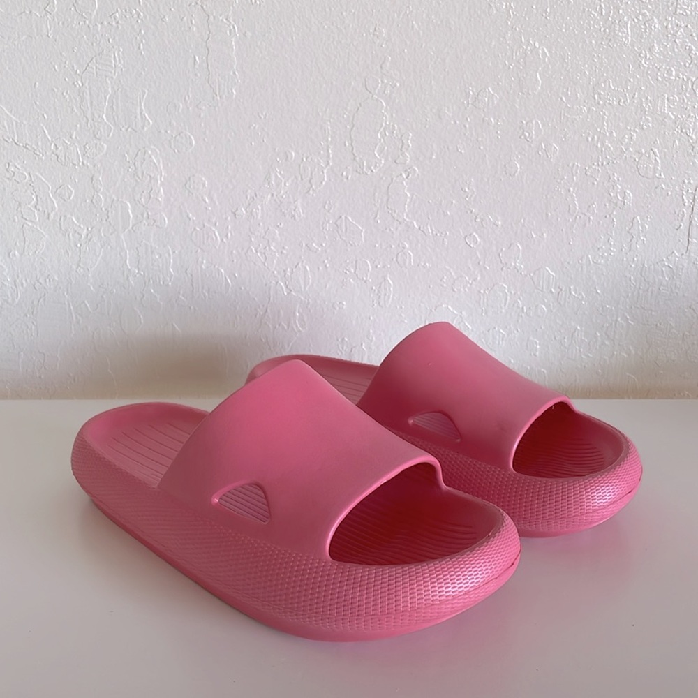 Platform Rubber Slide Sandals - Picture 5 of 10